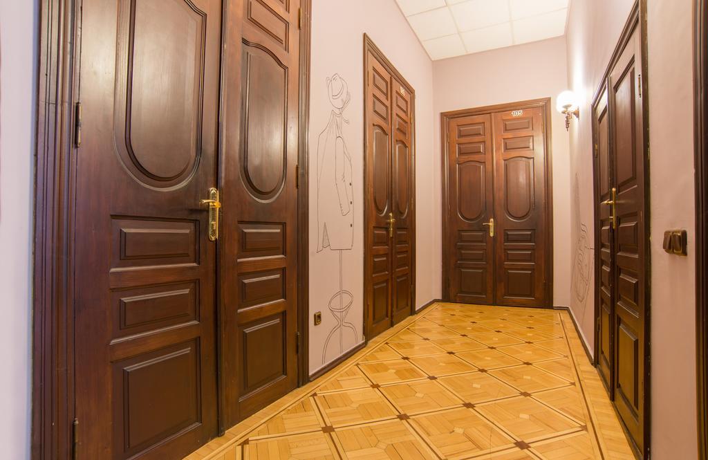 Hostel Berloga Odesa Exterior foto